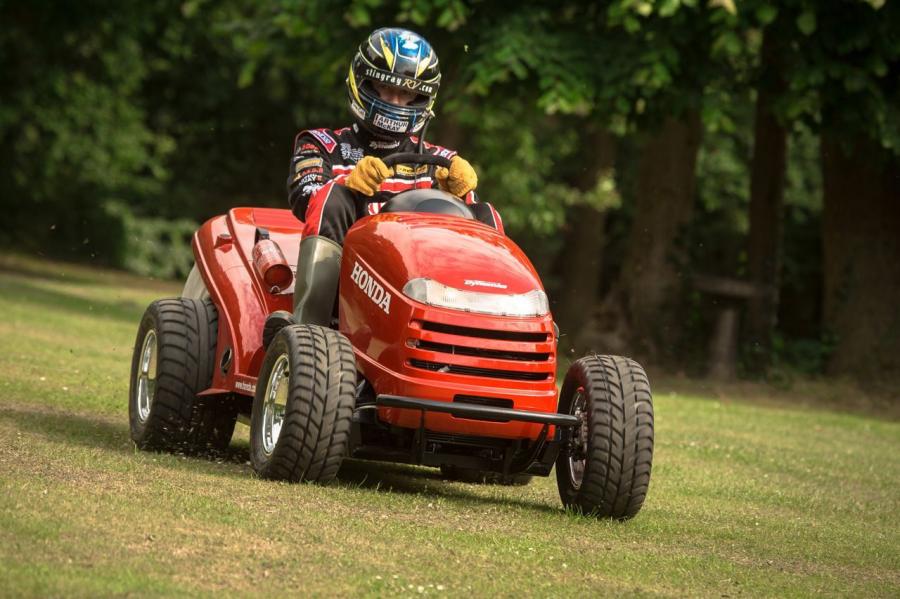  Honda HF2620 Mean Mower 2013 года  (фото 9 из 9)